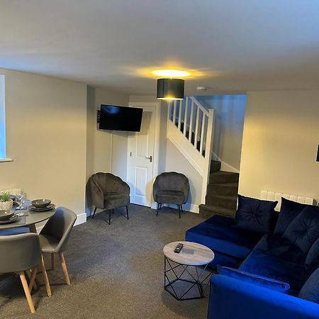 Maple House - 2 Bedroom House With Free Parking In Town By Shortstays4U Кінгс-Лінн Екстер'єр фото