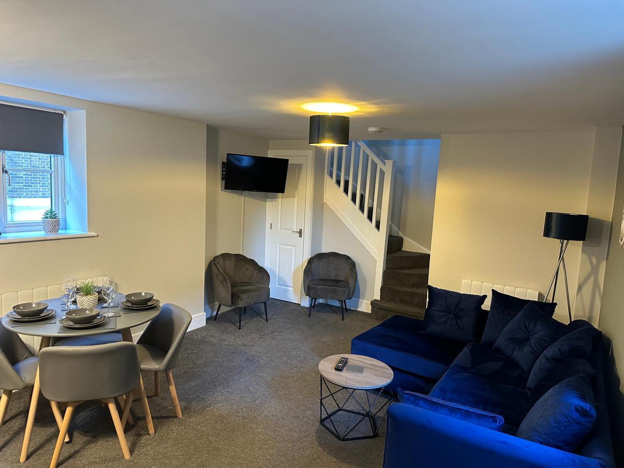 Maple House - 2 Bedroom House With Free Parking In Town By Shortstays4U Кінгс-Лінн Екстер'єр фото